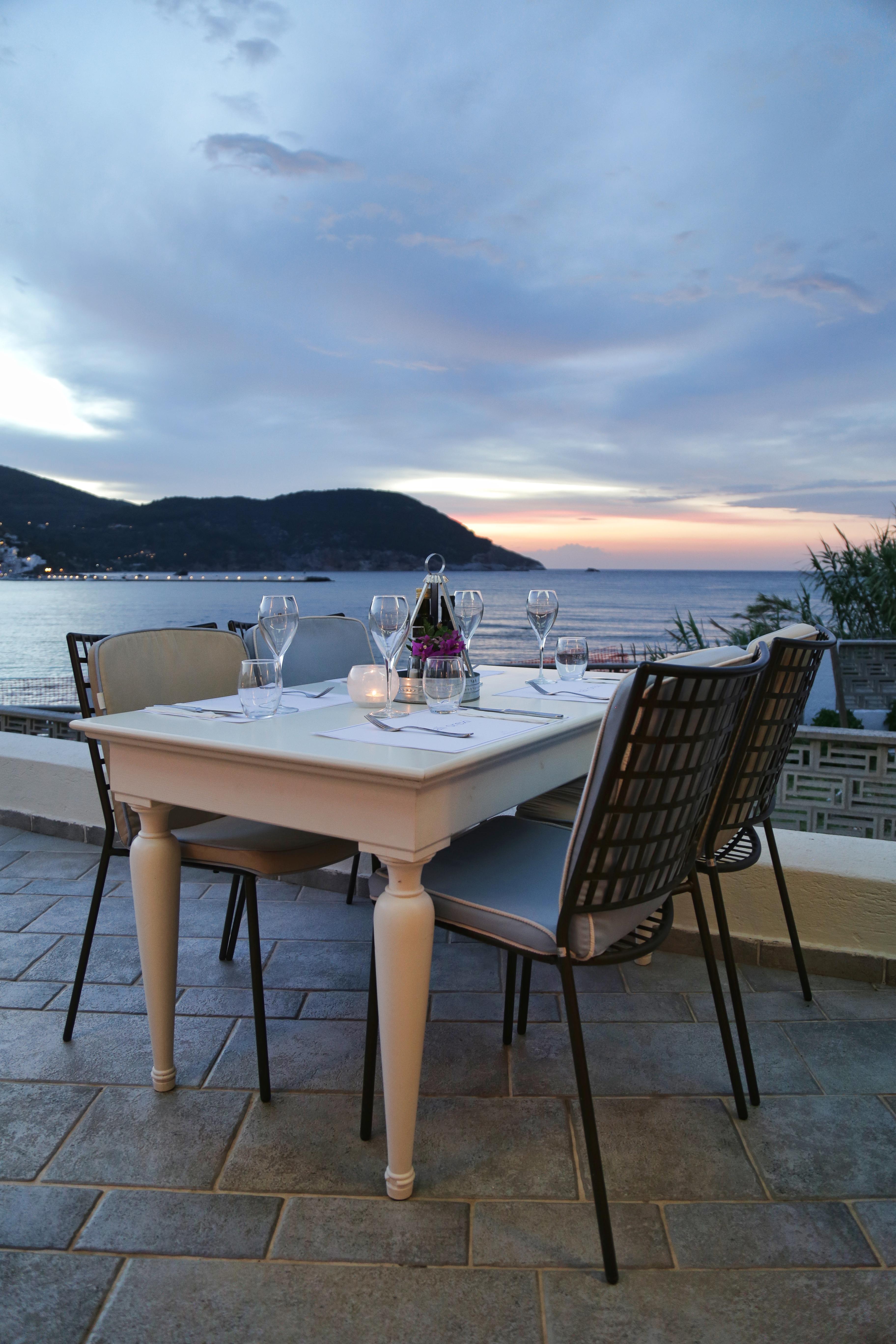Skopelos Village Hotel エクステリア 写真