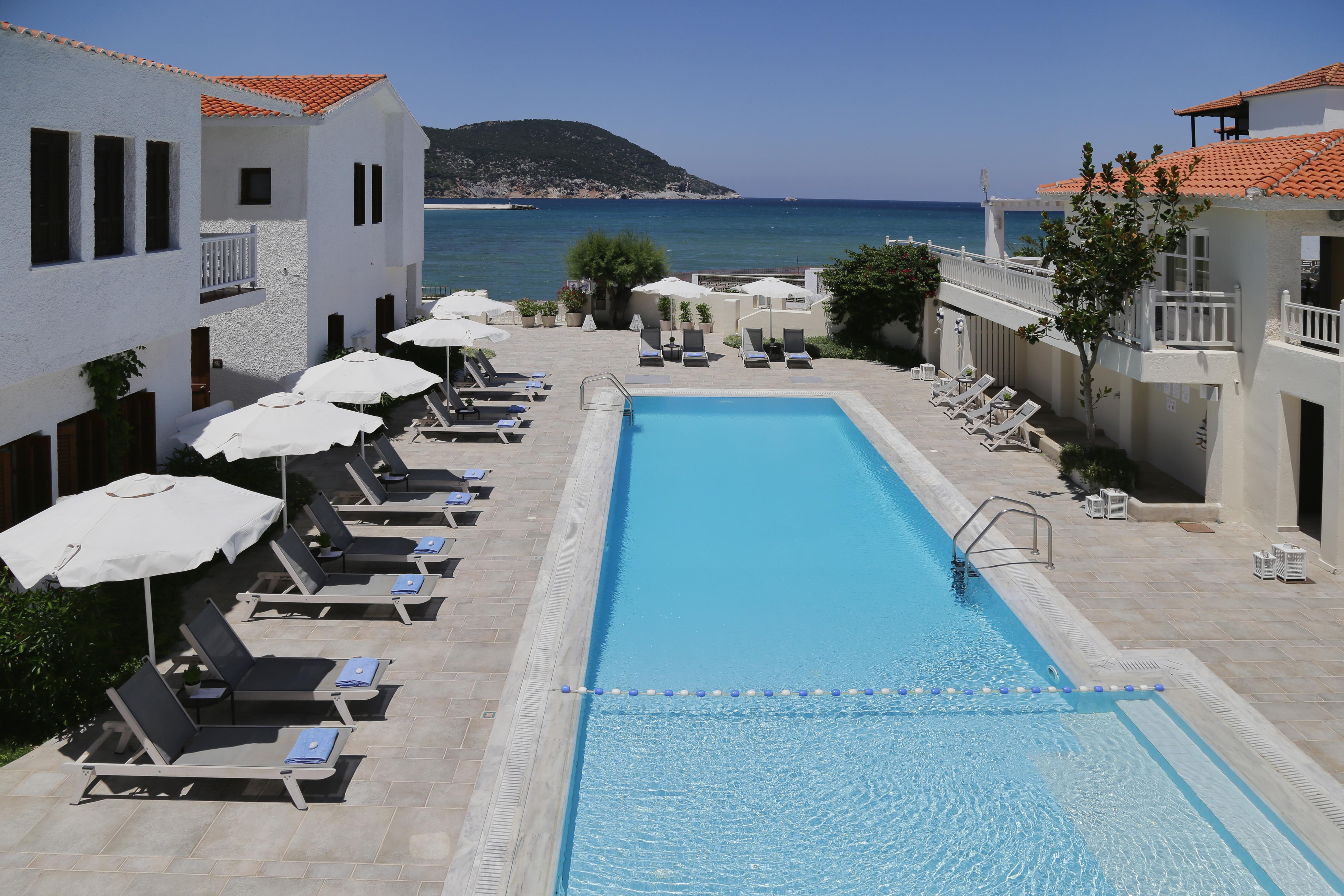 Skopelos Village Hotel エクステリア 写真