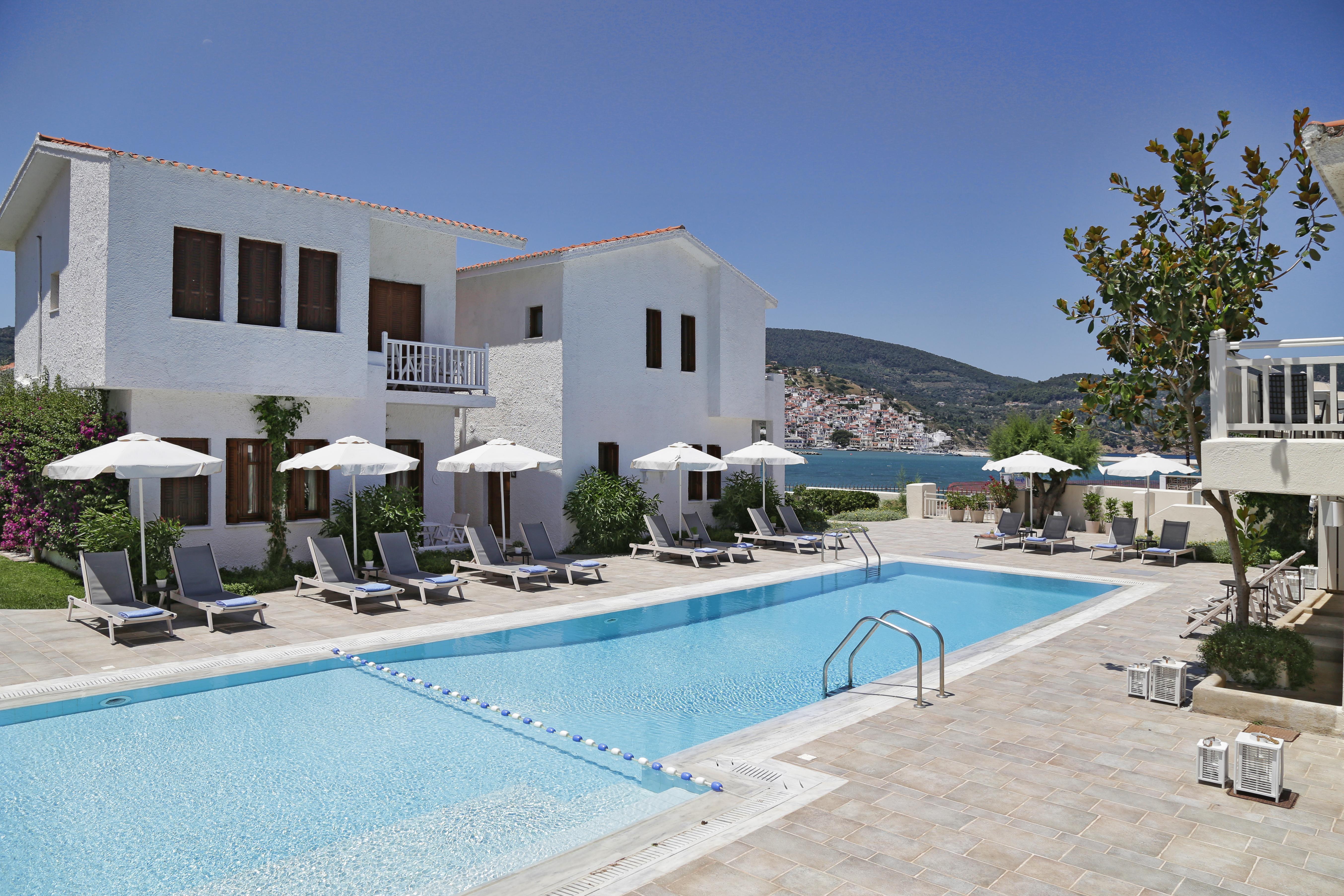 Skopelos Village Hotel エクステリア 写真