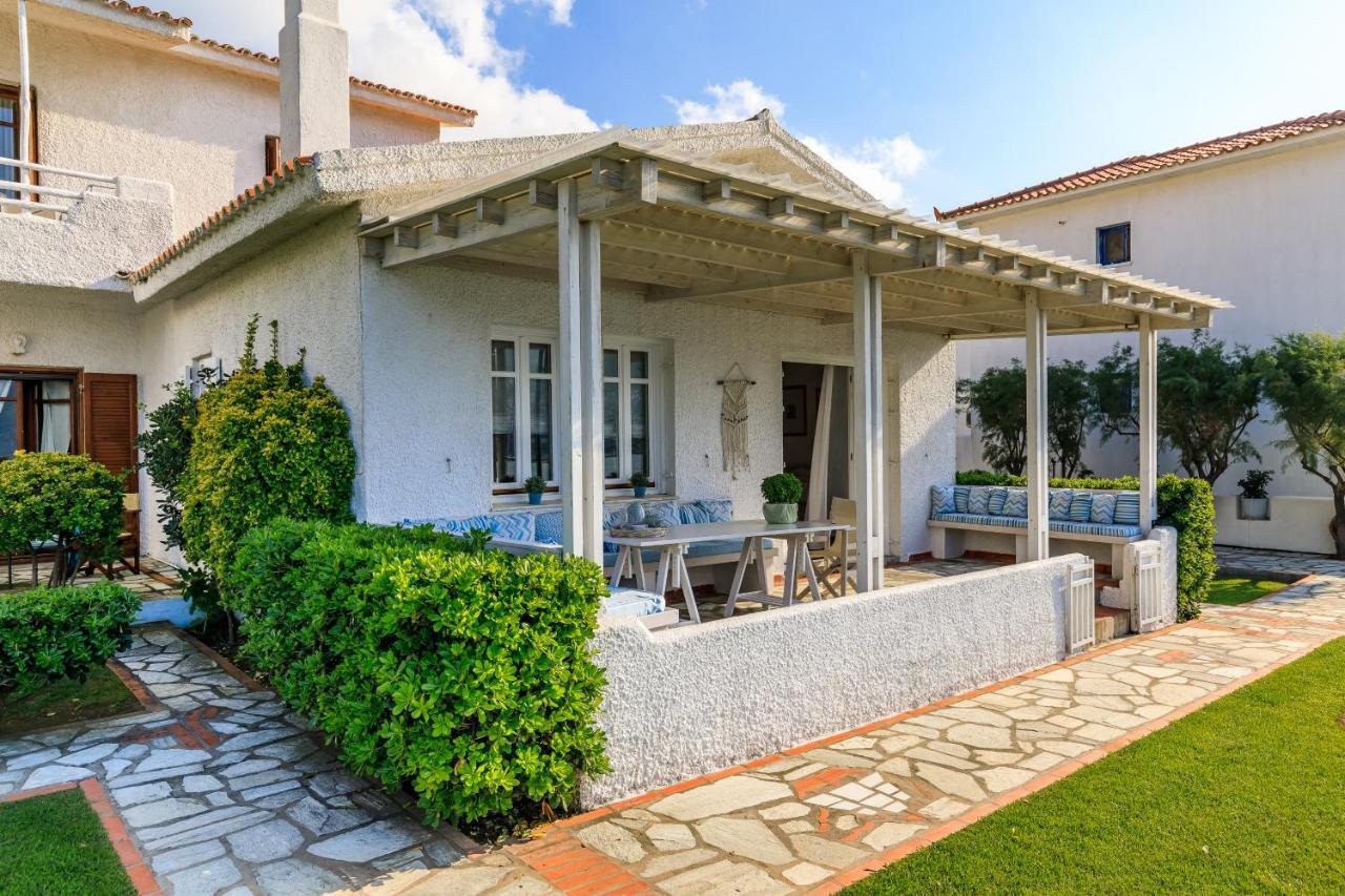 Skopelos Village Hotel エクステリア 写真