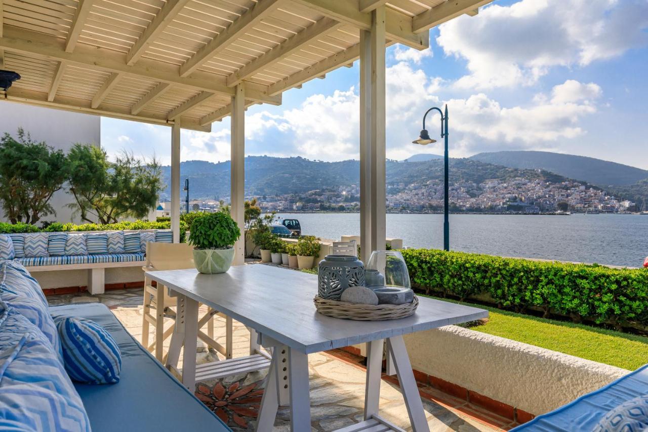 Skopelos Village Hotel エクステリア 写真